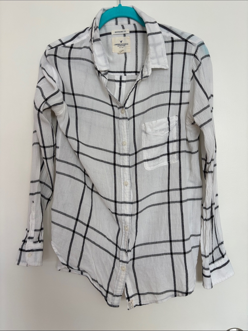 American Eagle Outfitters White and Black Windowpane Plaid Button-Down Shirt
